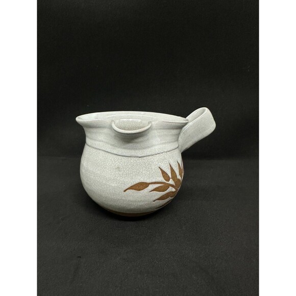 Handmade Studio Pottery Creamer Crackle Glaze Tan Leaves Cream Pinch Pot Pitcher - Picture 3 of 10